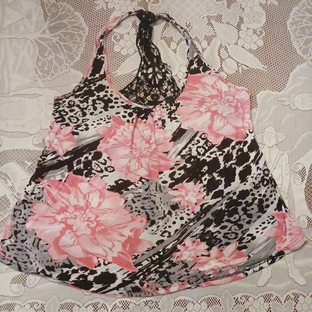 #0102 Women's Rule 21 Floral Top